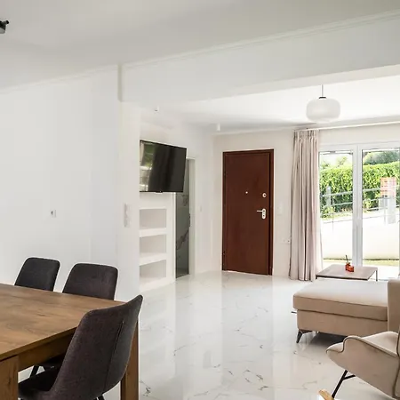 Althaia Three-bedroom Maisonette By Konnect Corfu (city)