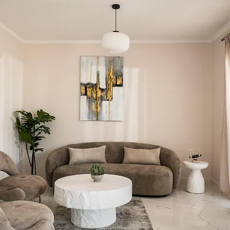 Althaia Three-bedroom Maisonette By Konnect *